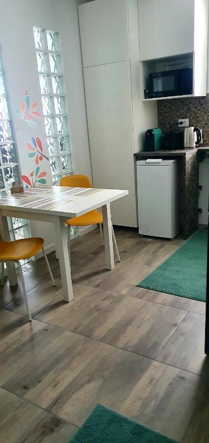 Nordapartament Suceava Exteriör bild