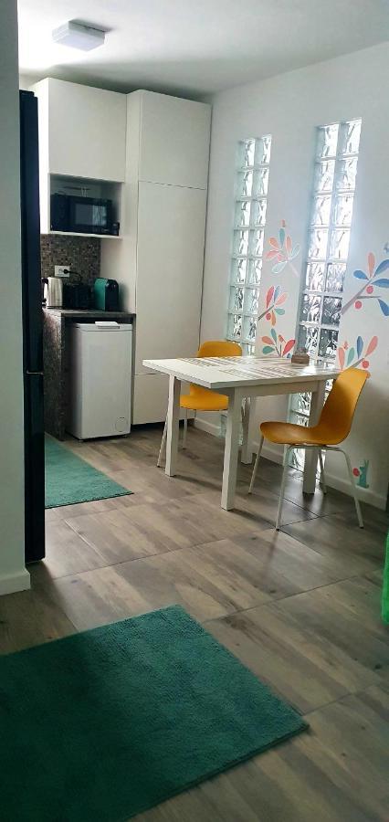 Nordapartament Suceava Exteriör bild