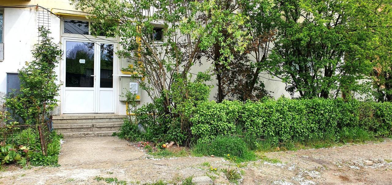 Nordapartament Suceava Exteriör bild